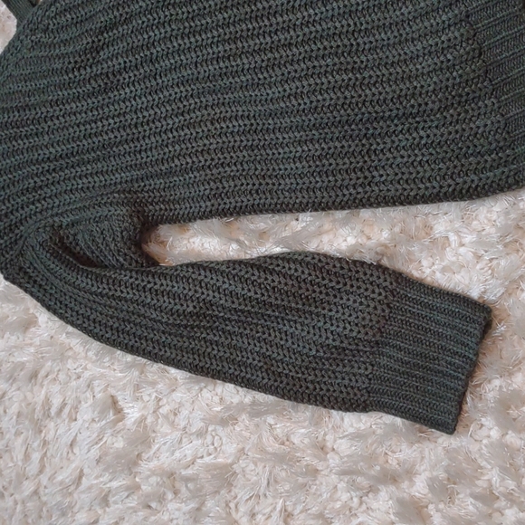 Tie up Sweater - Picture 8 of 8